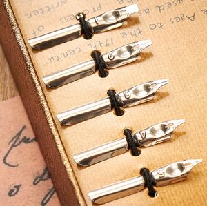 Stylo à Aile Mécanique en Métal <span class=keywords><strong>Plume</strong></span> <span class=keywords><strong>d</strong></span>'<span class=keywords><strong>Oie</strong></span> Cadeau Set <span class=keywords><strong>Plume</strong></span> et Encre <span class=keywords><strong>Calligraphie</strong></span> Graduation Cadeau Feu Laque Timbres - Product Image 4