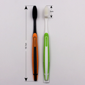 Cepillo de Dientes Manual Personalizado con Cerdas Suaves y Cabeza Pequeña para Adultos, 18.7 cm de Largo, Diseño de Alta Calidad - Product Image 1