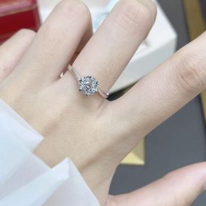 Bague de fiançailles Xinfly en or blanc pur 18 carats de luxe italienne, diamant naturel 0,2 ct, motif flocon de neige torsadé, bagues en diamant exclusives - Product Image 5