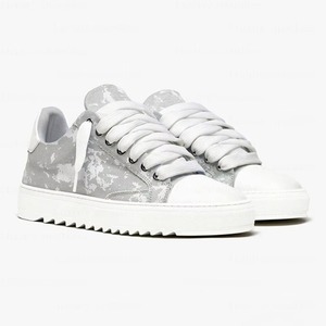 Sneakers en denim unisexes de luxe de haute qualité, semelle épaisse, style rétro punk streetwear, respirantes, chaussures décontractées pour la marche - Product Image 3