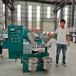 Professionelle Heißölpresse für Erdnüsse & Sojabohnen, 50-80kg/h, Marke BOKE, Geeignet für den Kenia-Markt - Product Image 1