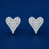 Boucles d'oreilles cœur minimalistes en argent sterling 925, entièrement pavées de zircone cubique étincelante, accessoires haut de gamme en gros pour détaillants