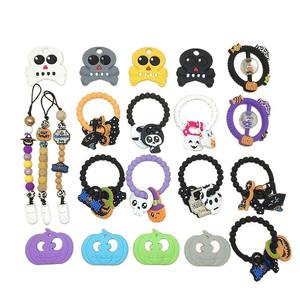 Halloween Silicone Gum Beads Hochet Peluche Bébé Qualité Alimentaire Citrouille Fantôme Bâton <span class=keywords><strong>de</strong></span> Meulage <span class=keywords><strong>avec</strong></span> <span class=keywords><strong>Anneau</strong></span> <span class=keywords><strong>de</strong></span> Poignée Transfrontalière - Product Image 5