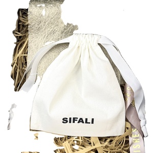 Sac à cordon en toile de coton recyclé et écologique, imprimé à l'écran, avec logo personnalisé pour bijoux et cadeaux - Product Image 1