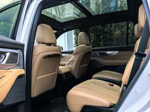 GAC Trumpchi E8 PHEV 2023 Van, autonomia 143 km, versione Touring Max, cambio automatico, 7 posti, esterno bianco, interno marrone, <span class=keywords><strong>23</strong></span>.000 km di chilometraggio. - Product Image 6