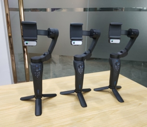 Teléfono inteligente de mano de 3 ejes Teléfono móvil Selfie Trípode Gimbal Estabilizador para Iphone <span class=keywords><strong>Android</strong></span> Smartphone - Product Image 4