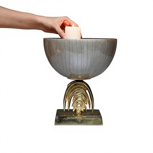Cuencos decorativos de metal personalizados de lujo de plata brillante con soporte dorado de latón más vendidos y de alta calidad - Product Image 6