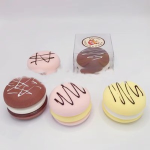 Juguete Antiestrés de PU con Forma de Pastel de Chocolate, 8 cm, Súper Suave y Grueso, de Rebote Lento, Regalo para Niños y Adultos - Product Image 3
