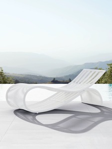 Chaise longue d'extérieur en aluminium et rotin pour hôtel, villa, terrasse, resort, jardin et piscine - Product Image 5