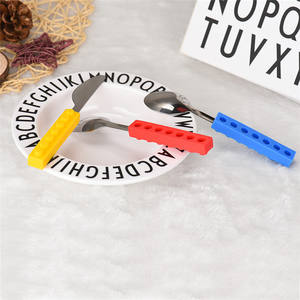 Bloc de construction <span class=keywords><strong>Lego</strong></span> Design Toddler Couteau Fourchette Cuillère Couverts, Lovely Children Baby Couverts avec poignée en silicone, Mini Vaisselle - Product Image 4