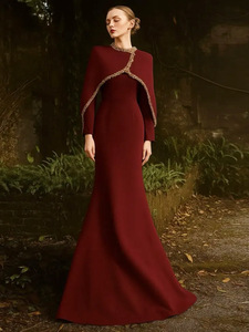 Bettergirl 2025 Autunno Inverno Nuovo <span class=keywords><strong>Abito</strong></span> <span class=keywords><strong>Lungo</strong></span> <span class=keywords><strong>con</strong></span> <span class=keywords><strong>Maniche</strong></span> <span class=keywords><strong>a</strong></span> <span class=keywords><strong>Pipistrello</strong></span> Decorato <span class=keywords><strong>con</strong></span> Perline e Diamanti - Product Image 1