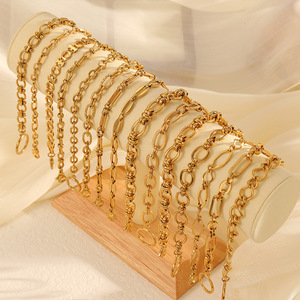 Bracelet anneau elliptique géométrique en acier inoxydable plaqué or 18 carats avec fermoir OT, accessoire de bijouterie unisexe - Product Image 2