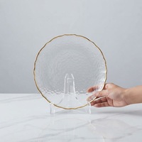 Assiettes de présentation de luxe en verre, bord doré, transparentes, roses, blanches, à bords ondulés, décoratives, pour mariages et banquets, vente en gros