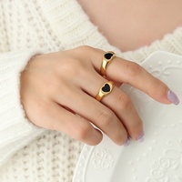Bague pour femme en acier inoxydable plaqué or 18 carats, style américain, motif cœur noir, tendance et personnalisée