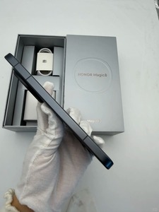 Venta al por Mayor de Teléfonos Móviles HONOR Magic8 Usados, Desbloqueados, 99% Nuevos, Tipo-C, Batería de Larga Duración, 5G, Originales de Segunda Mano - Product Image 5