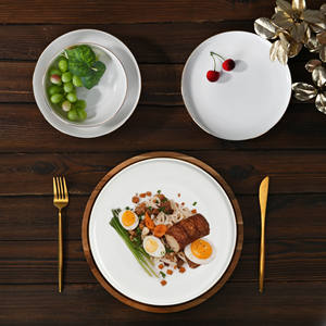 Fournisseur OEM, vaisselle en porcelaine fine moderne, vaisselle en céramique de style royal, vaisselle élégante pour mariage, ensemble de plats ronds - Product Image 2