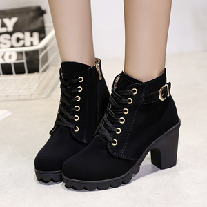 Commercio all'ingrosso di <span class=keywords><strong>stivali</strong></span> corti da <span class=keywords><strong>donna</strong></span> spessi tacchi alti di grandi dimensioni <span class=keywords><strong>42</strong></span> scarpe per l'autunno 2024 - Product Image 4