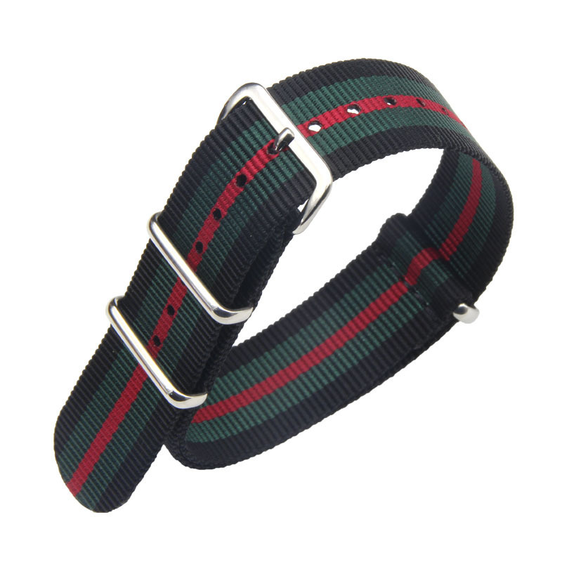 Boucle F20 noir vert rouge argent