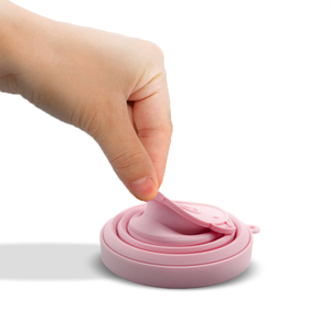 Gobelet de voyage pliable en silicone portable avec couvercle pour boire - Product Image 1