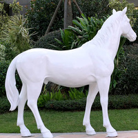 Statue de cheval en fibre de verre debout à vendre
