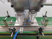 Fabricant d'usine Capsule Tablette Gummy Bear Candy Bag Bouteille Comptage Machine d'emballage