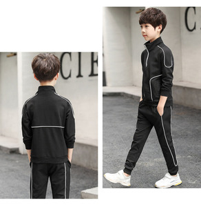 Fashional Custom Design Cropped maniche lunghe Top pantaloni sportivi set Boy Jogger tute da allenamento tute sportive ad asciugatura rapida per <span class=keywords><strong>ragazzo</strong></span> - Product Image 5