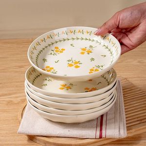 Plat de service en céramique rond et profond avec motif floral, compatible lave-vaisselle, pour usage domestique - Product Image 3
