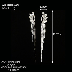 Pendientes de Moda con Flecos para Discoteca, Llenos de Diamantes - Product Image 5