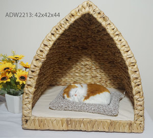 Vietnam Handcrafted Braided <b>Water</b> Hyacinth Pet House Uniquely <b>Water</b> Hyacinth Pet House Cave with <b>Pillow</b> for Dog Cat Cheap Price - Product Image 3
