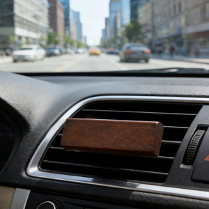 <span class=keywords><strong>D</strong></span>ésodorisant de voiture en bois, éliminateur <span class=keywords><strong>d</strong></span>'odeurs pour voiture, pack varié - CLIP INCLUS (Ambre-Bois de santal-Pin-Pêche miel) - Product Image 2