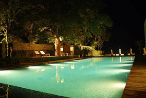 Luces LED de piscina IP68 a prueba de agua con entrada de 12 voltios para piscina para aplicaciones subacuáticas - Product Image 6