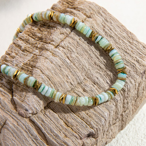 Collier en pierre naturelle, acier inoxydable, or 18 carats, style rétro haut de gamme, chaîne de clavicule pour femme, usage quotidien - Product Image 4