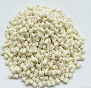 ألوان قابلة للتخصيص غير سامة عديم الرائحة حقن صب لينة PVC الرياضية وحيد حذاء مركب حبيبات - Product Image 1