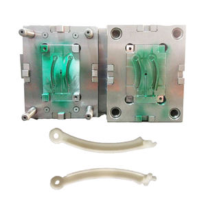 中国工厂专门设计和定制用于生产电气手柄的注塑模具 - Product Image 4