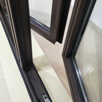 Ventana Abatible de Aleación de Aluminio con Rotura de Puente Térmico, Cerradura Multipunto de Alta Seguridad para Proyectos de Decoración de Villas de Lujo