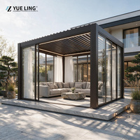 Pergola en aluminium à lames orientables sur mesure Progola pour les constructeurs et les entrepreneurs, auvent imperméable pour patio extérieur