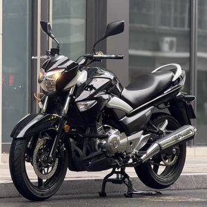 <span class=keywords><strong>Moto</strong></span> Suzuki GW250 <span class=keywords><strong>Inazuma</strong></span> Usata di Alta Qualità, Motocicletta Stradale a Benzina 250cc Classica Pronta per la Spedizione - Product Image 3