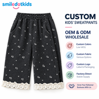 Pantalon large personnalisé pour enfants Smiledotkids, gris foncé, imprimé floral, ourlet en dentelle, taille élastique, OEM ODM, vente en gros pour tout-petits