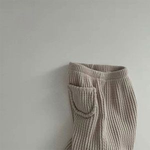 Весенне-осенние однотонные брюки для малышей - Product Image 5
