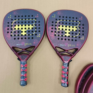 Raquette de <span class=keywords><strong>padel</strong></span> Noxs At10 2026 noire avec noyau en EVA et carbone 3k 12k 16k 18k - Product Image 1