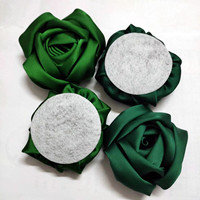 Fleurs de satin vintage vertes faites à la main pour les accessoires de vêtements de corsage de dame de cheveux avec des fleurs de tissu