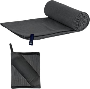 Serviette de voyage compacte multi-couleurs, écologique, sans sable, séchage rapide, en microfibre, pour le sport, la plage, avec logo personnalisé, pour le camping - Product Image 1