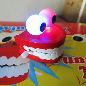 Halloween Custom Wind <b>up</b> Chattering Clockwork Teeth Plastic Toy for Play Ages 2+ - Product Image 3