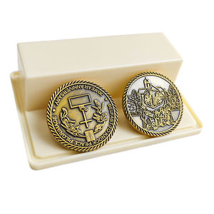 Moneda Conmemorativa Personalizada de Bronce Antiguo 3D de Doble Cara, Proceso de Fundición a Presión, Acabado Chapado en Oro, Accesorio de Cordón/Cinta, Logotipo Personalizado - Product Image 2