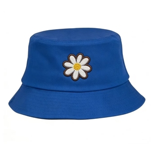 Sombrero de Pescador con Bordado de Margaritas - Sombrero de Algodón para Protección Solar - Colores Personalizados para Mujeres y Niñas - Product Image 2