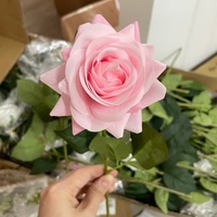 Fleur artificielle, rose au toucher réaliste, décoration de mariage, fleurs de roses artificielles, roses réalistes pour la décoration d'événements de mariage