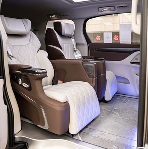 Nuovo Sedile Auto Elettrico Premium Personalizzabile, Regolabile e Confortevole per Innova Hycross Fortuner - Product Image 1