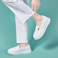 Chaussures plates respirantes en maille pour femmes, vente en gros, logo personnalisé, confortables, légères, antidérapantes, pour infirmières d'hôpital