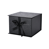Boîte cadeau magnétique personnalisable avec impression dorée et offset, carton durable pour mariage et bijoux, recyclable