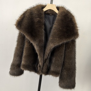 <span class=keywords><strong>Manteau</strong></span> en fourrure élégant pour <span class=keywords><strong>femme</strong></span>, grand col, haute qualité, <span class=keywords><strong>laine</strong></span> et soie, écologique, mince, vintage, chaud, surdimensionné, veste en fourrure extérieure - Product Image 1